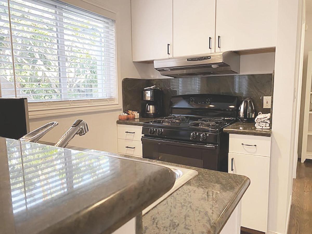 Malibu Private Beach Apartments Ngoại thất bức ảnh