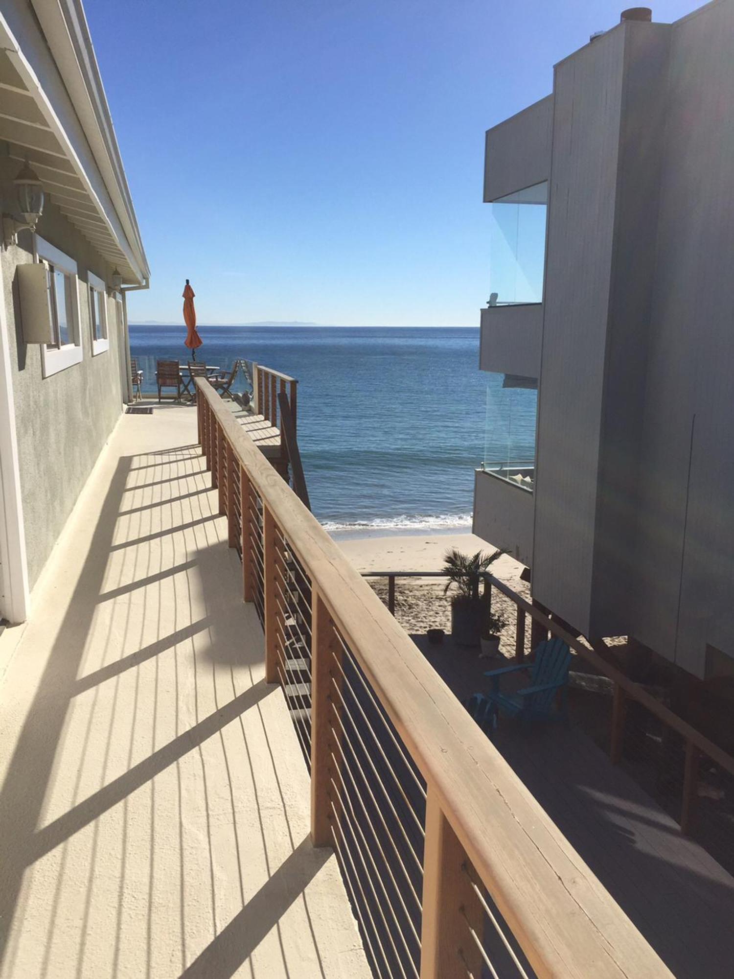 Malibu Private Beach Apartments Phòng bức ảnh