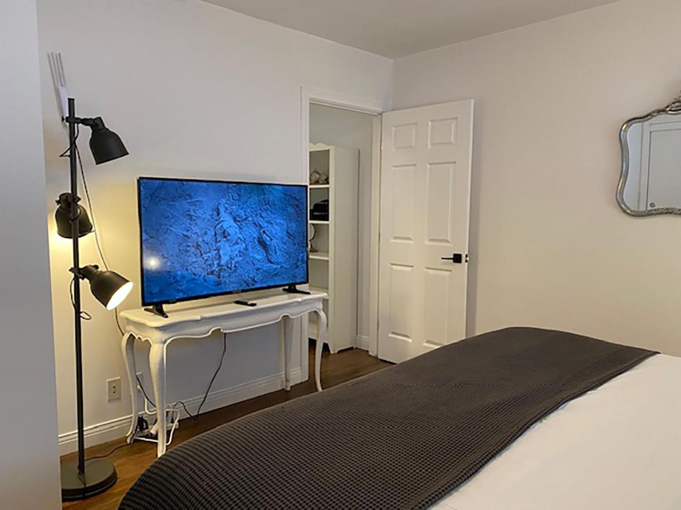 Malibu Private Beach Apartments Phòng bức ảnh