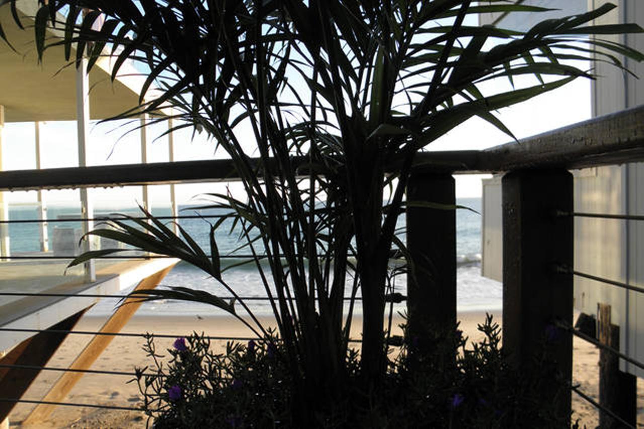 Malibu Private Beach Apartments Ngoại thất bức ảnh