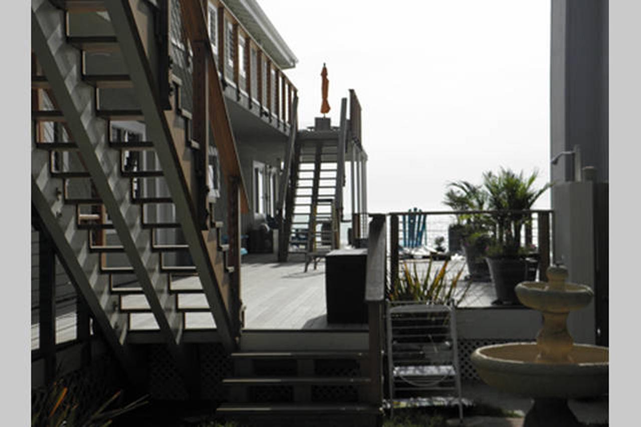 Malibu Private Beach Apartments Ngoại thất bức ảnh